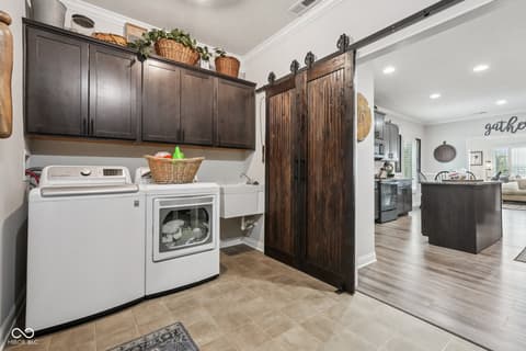 Laundry room at 51 Bay Hill Circle, Brownsburg, IN