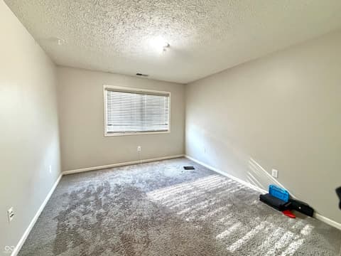 Photo of 8043 Harbor Walk Lane, Indianapolis, IN