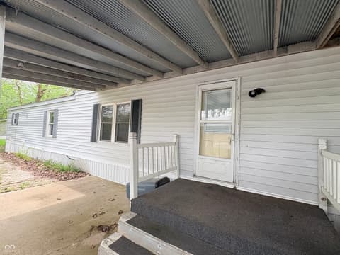 Photo of 363 Gentlemen Place, Cloverdale, IN