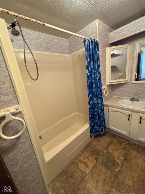 Photo of 363 Gentlemen Place, Cloverdale, IN