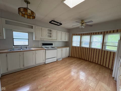 Photo of 363 Gentlemen Place, Cloverdale, IN