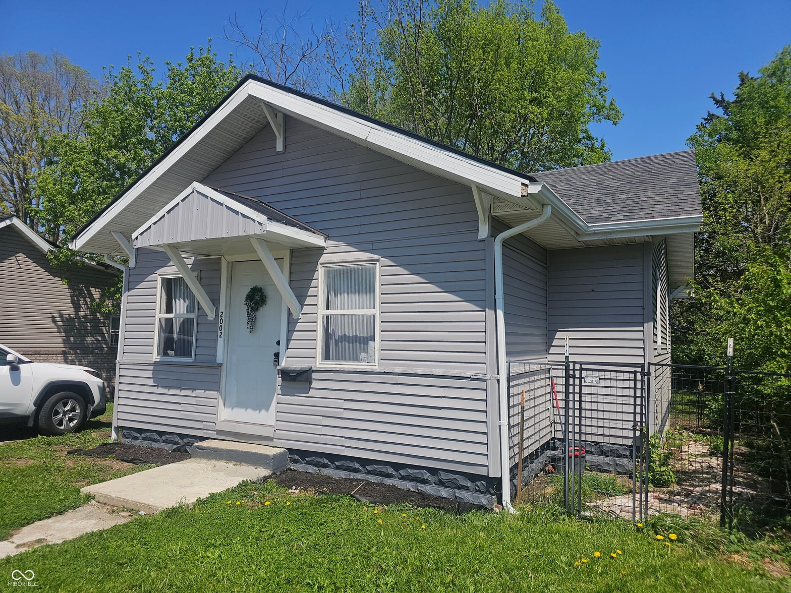 Photo of 2002 E Highland Avenue, Muncie, IN