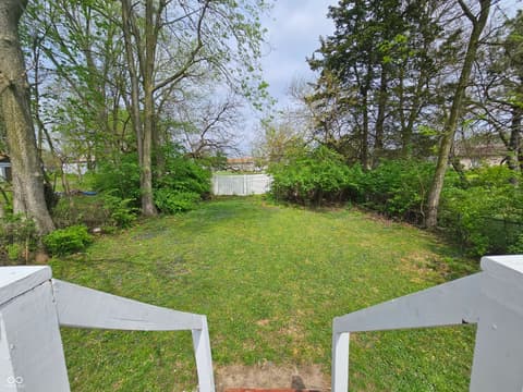 Photo of 2002 E Highland Avenue, Muncie, IN