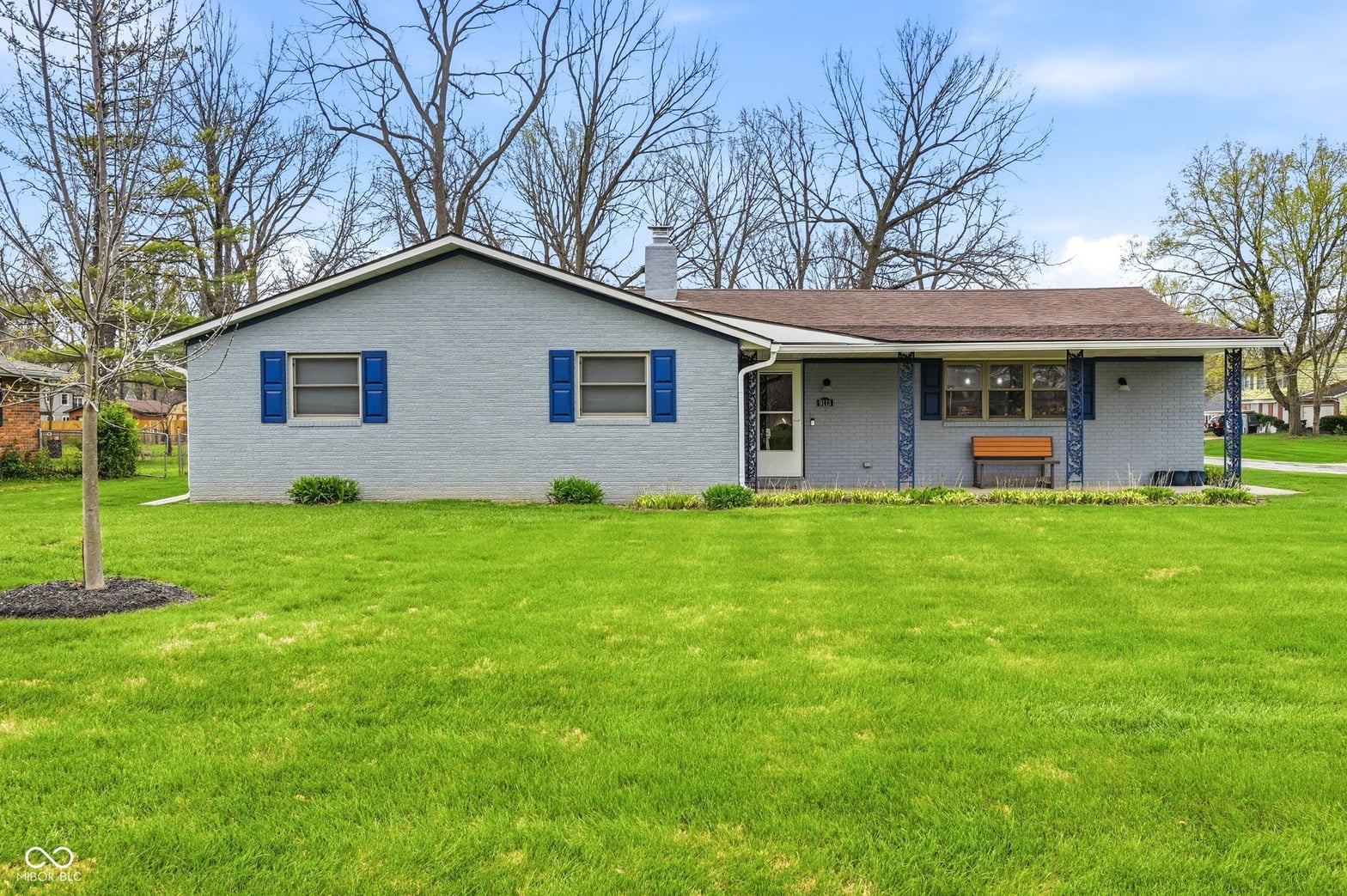 Front exterior at 9113 W Lone Beech Drive, Muncie, IN