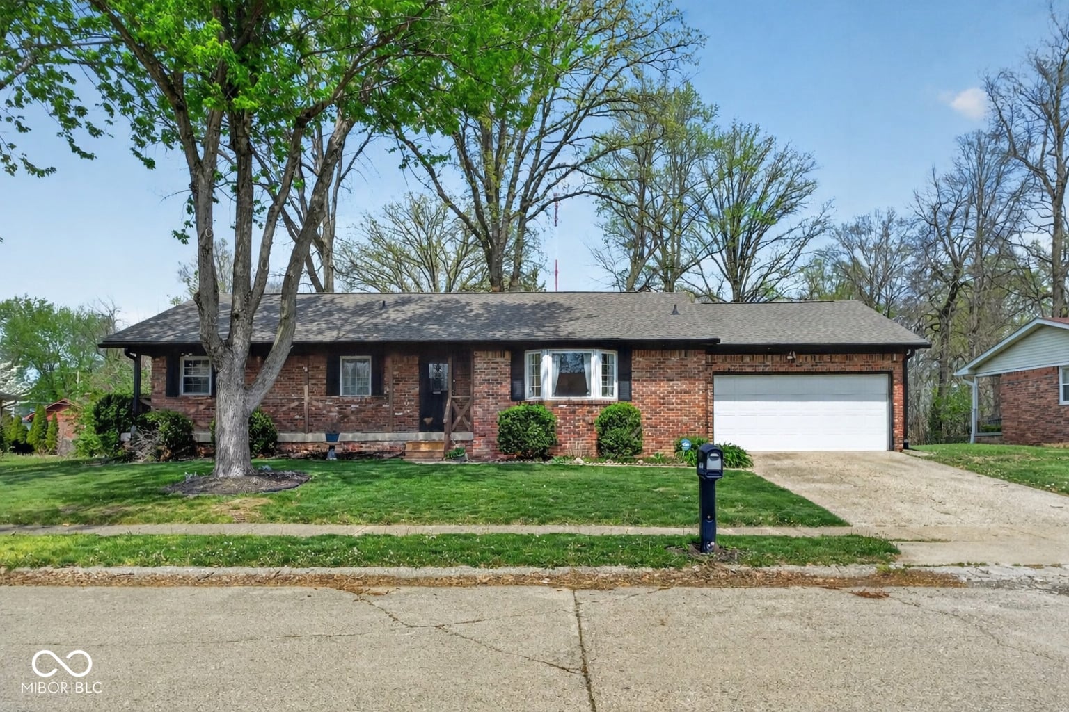 Photo of 8516 Palm Court, Indianapolis, IN