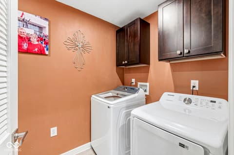 Photo of 2739 Stonebridge Drive, Lebanon, IN