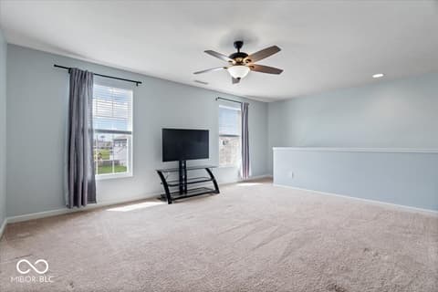 Loft — 6638 Keepsake Drive, Whitestown, IN
