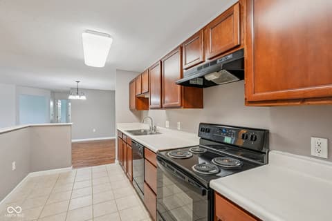 Photo of 9804 Legends Creek Drive, Indianapolis, IN