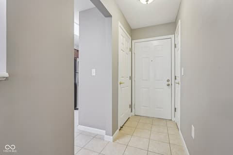 Photo of 9804 Legends Creek Drive, Indianapolis, IN