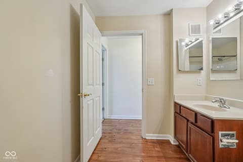 Photo of 9804 Legends Creek Drive, Indianapolis, IN