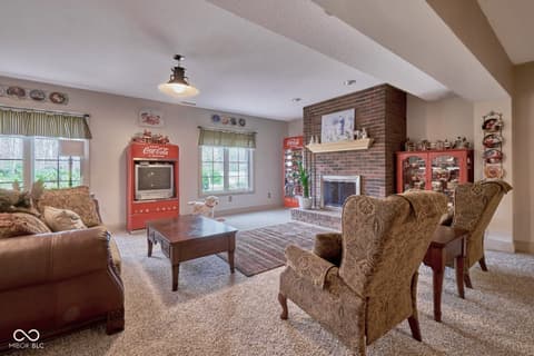 Family room at 5054 N Us Route 31, Peru, IN