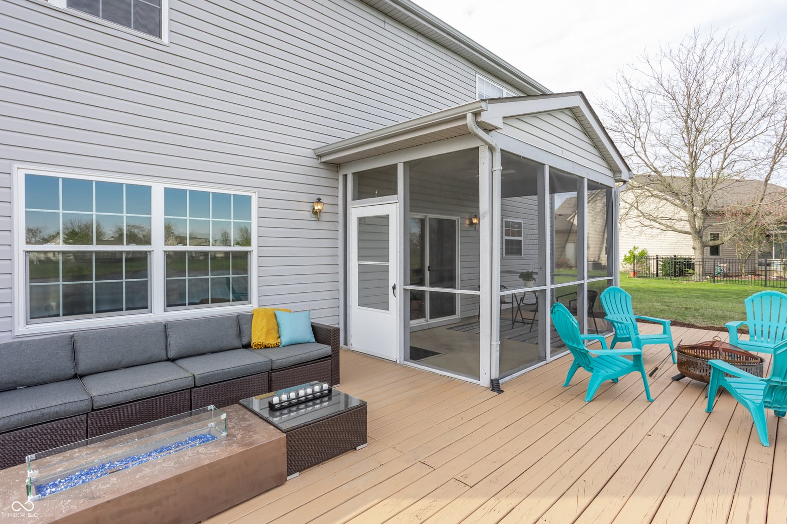 Deck
