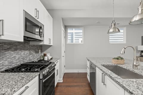 Photo of 1644 Lexington Avenue, Indianapolis, IN