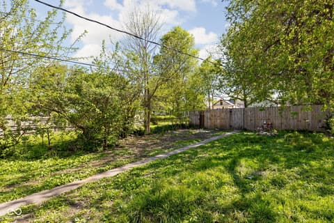Yard at 1313 Linden Street, Indianapolis, IN