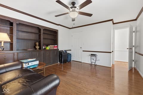 Sitting Room — 2856 Jamieson Lane, Indianapolis, IN