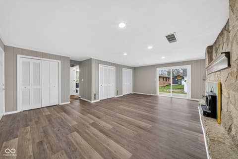 Living room at 3531 Tudor Road, Anderson, IN