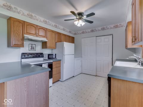 Photo of 1216 E Cragmont Drive, Indianapolis, IN
