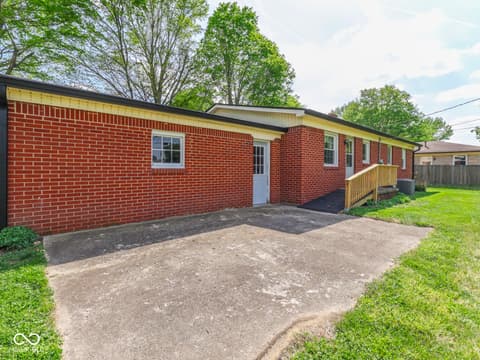 Photo of 1216 E Cragmont Drive, Indianapolis, IN