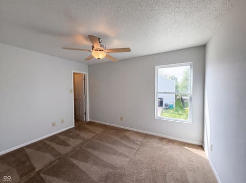 Photo of 925 Harbon Drive, Franklin, IN