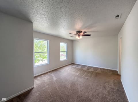 Photo of 925 Harbon Drive, Franklin, IN