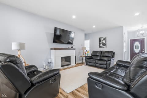Photo of 4518 N Wickfield Drive, Muncie, IN