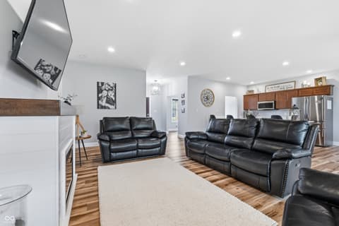 Photo of 4518 N Wickfield Drive, Muncie, IN