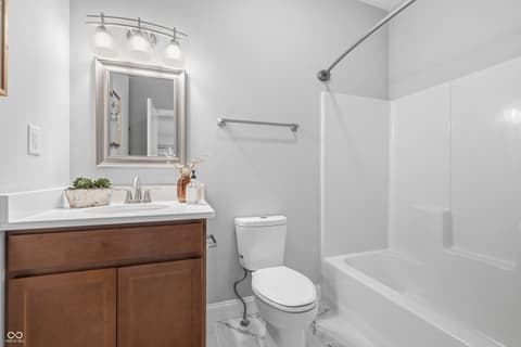Photo of 4518 N Wickfield Drive, Muncie, IN