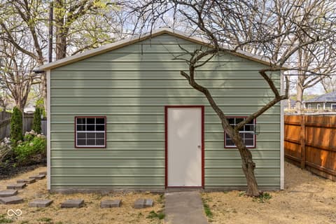 Photo of 4062 Rookwood Avenue, Indianapolis, IN