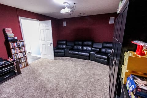 Photo of 8005 Stoney Bend Court, Indianapolis, IN