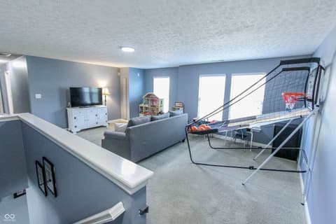 Photo of 8005 Stoney Bend Court, Indianapolis, IN