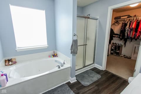 Photo of 8005 Stoney Bend Court, Indianapolis, IN