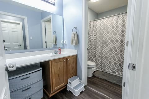 Photo of 8005 Stoney Bend Court, Indianapolis, IN
