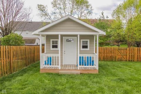 Photo of 8005 Stoney Bend Court, Indianapolis, IN