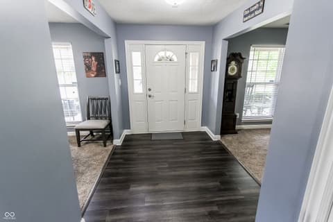 Photo of 8005 Stoney Bend Court, Indianapolis, IN