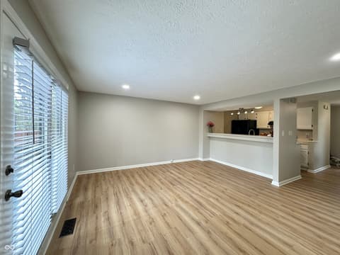 Photo of 7975 Glen View Drive, Indianapolis, IN