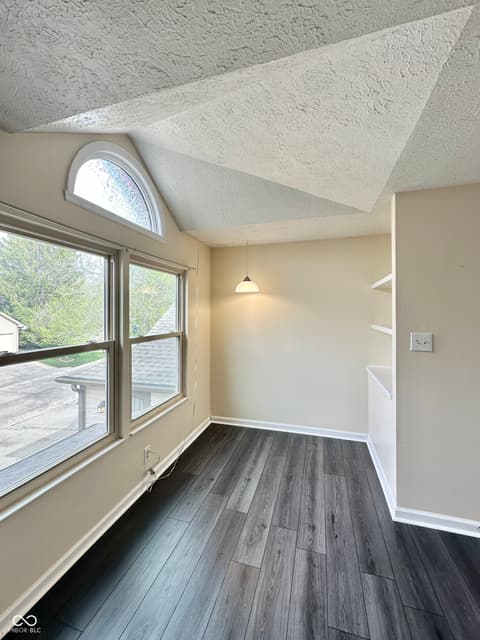 Photo of 7975 Glen View Drive, Indianapolis, IN