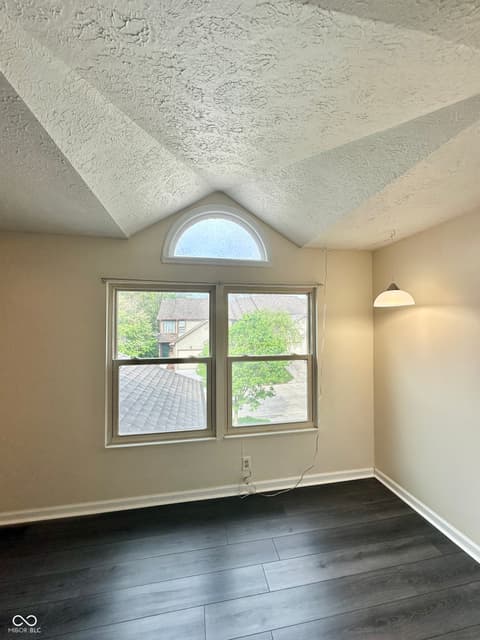 Photo of 7975 Glen View Drive, Indianapolis, IN