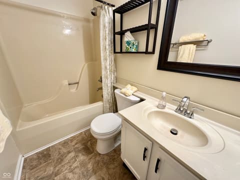 Photo of 7975 Glen View Drive, Indianapolis, IN