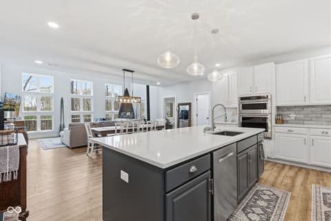 Photo of 8446 E Parkview Drive, Rockville, IN