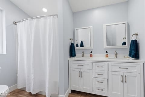 Photo of 8446 E Parkview Drive, Rockville, IN