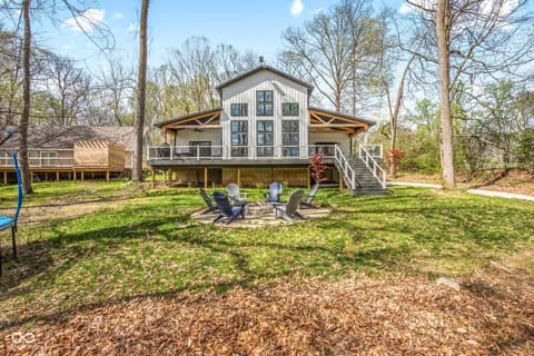 Photo of 8446 E Parkview Drive, Rockville, IN
