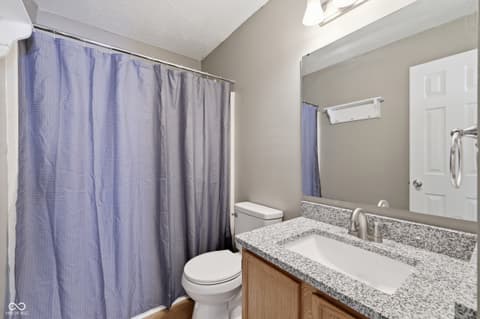 Photo of 235 Meadow Glen Drive, Avon, IN