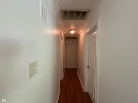 Photo of 7121 Laurel Drive, Indianapolis, IN