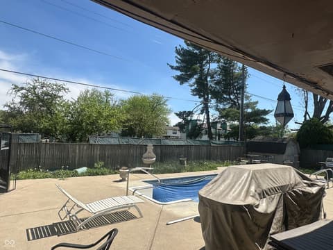 Photo of 7121 Laurel Drive, Indianapolis, IN