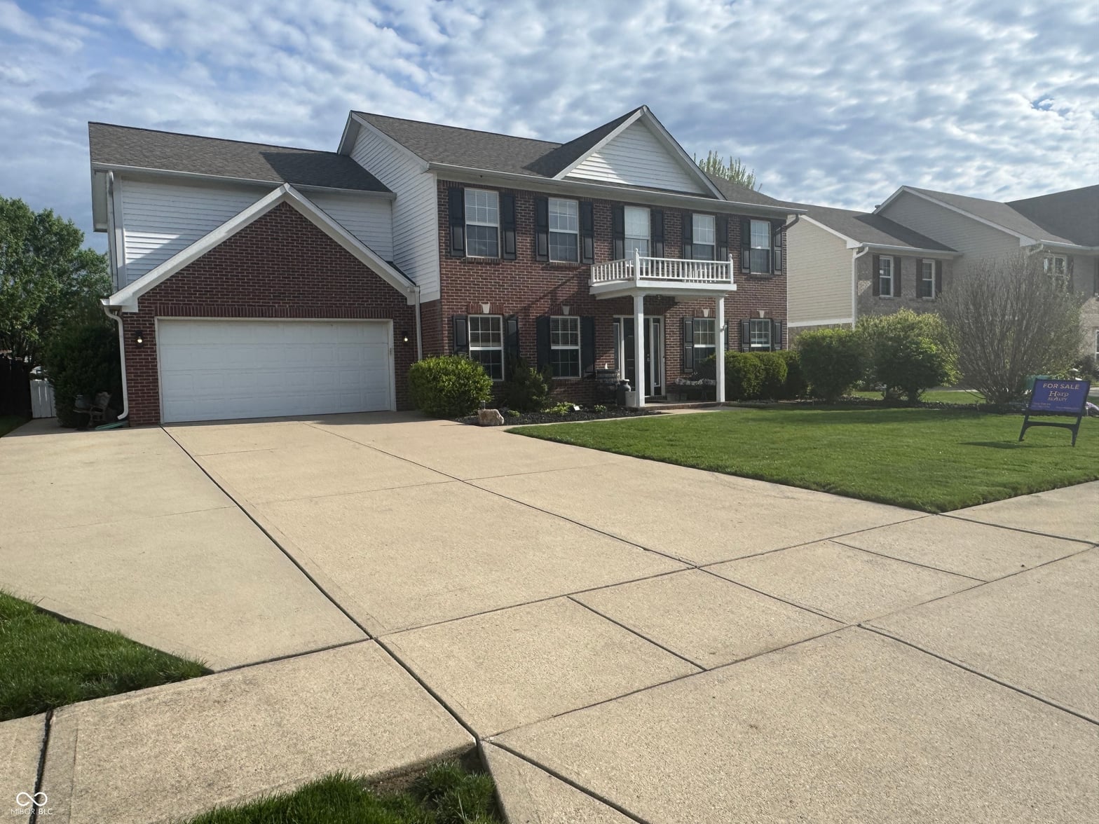 Front exterior at 4506 W Easy Street, New Palestine, IN