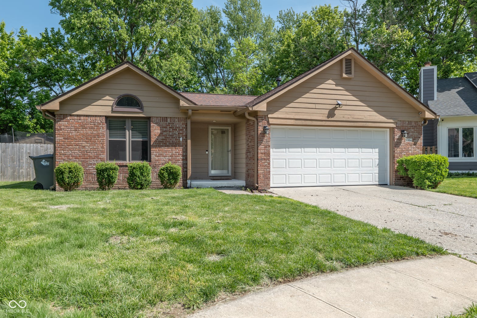 Front exterior at 3304 Fox Orchard Circle, Indianapolis, IN
