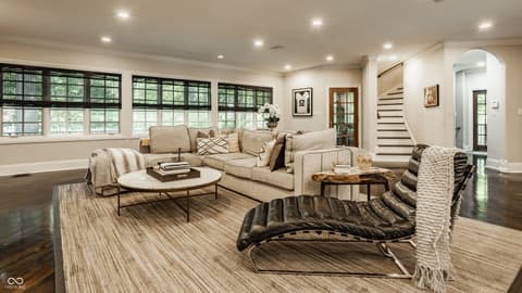 Photo of 110 Bow Lane, Indianapolis, IN