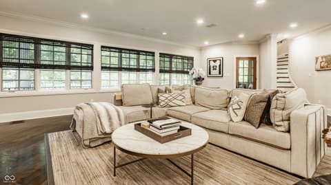 Photo of 110 Bow Lane, Indianapolis, IN
