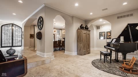 Photo of 110 Bow Lane, Indianapolis, IN