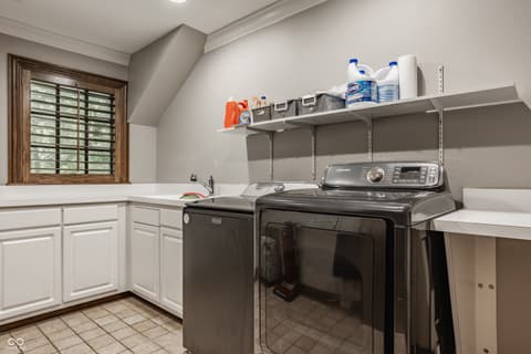Photo of 110 Bow Lane, Indianapolis, IN